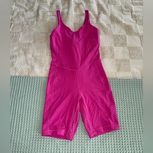 Lululemon Align Onesie 8" in Sonic Pink Size 6